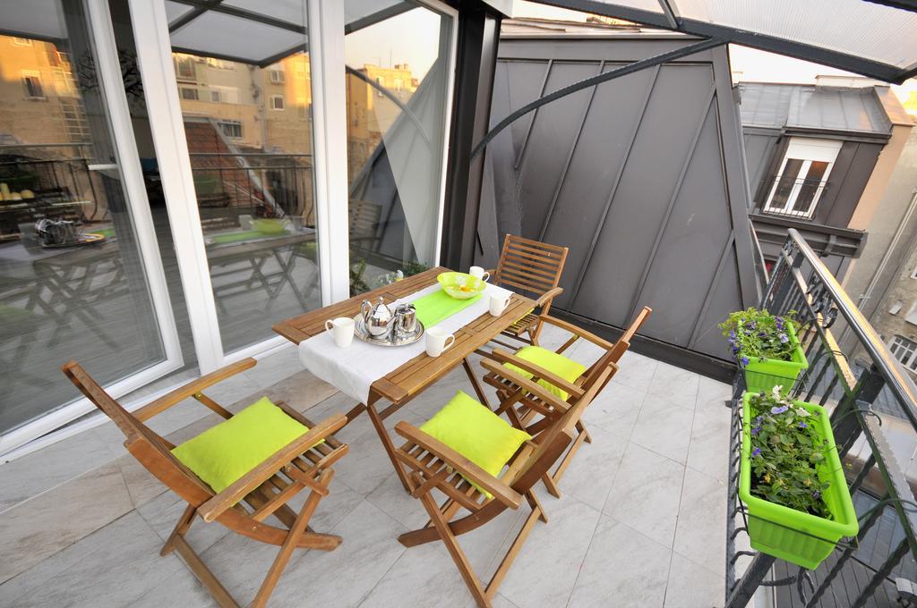 Apartment Sovica Belgrado Exterior foto